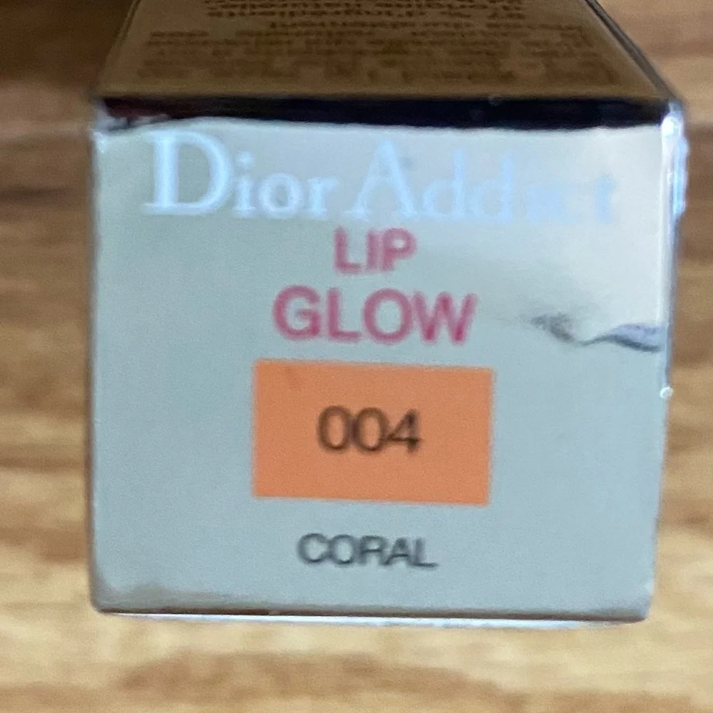 Dior Small White Drawstring Pouch with Miss Dior Body Milk /Addict Lip Glow New